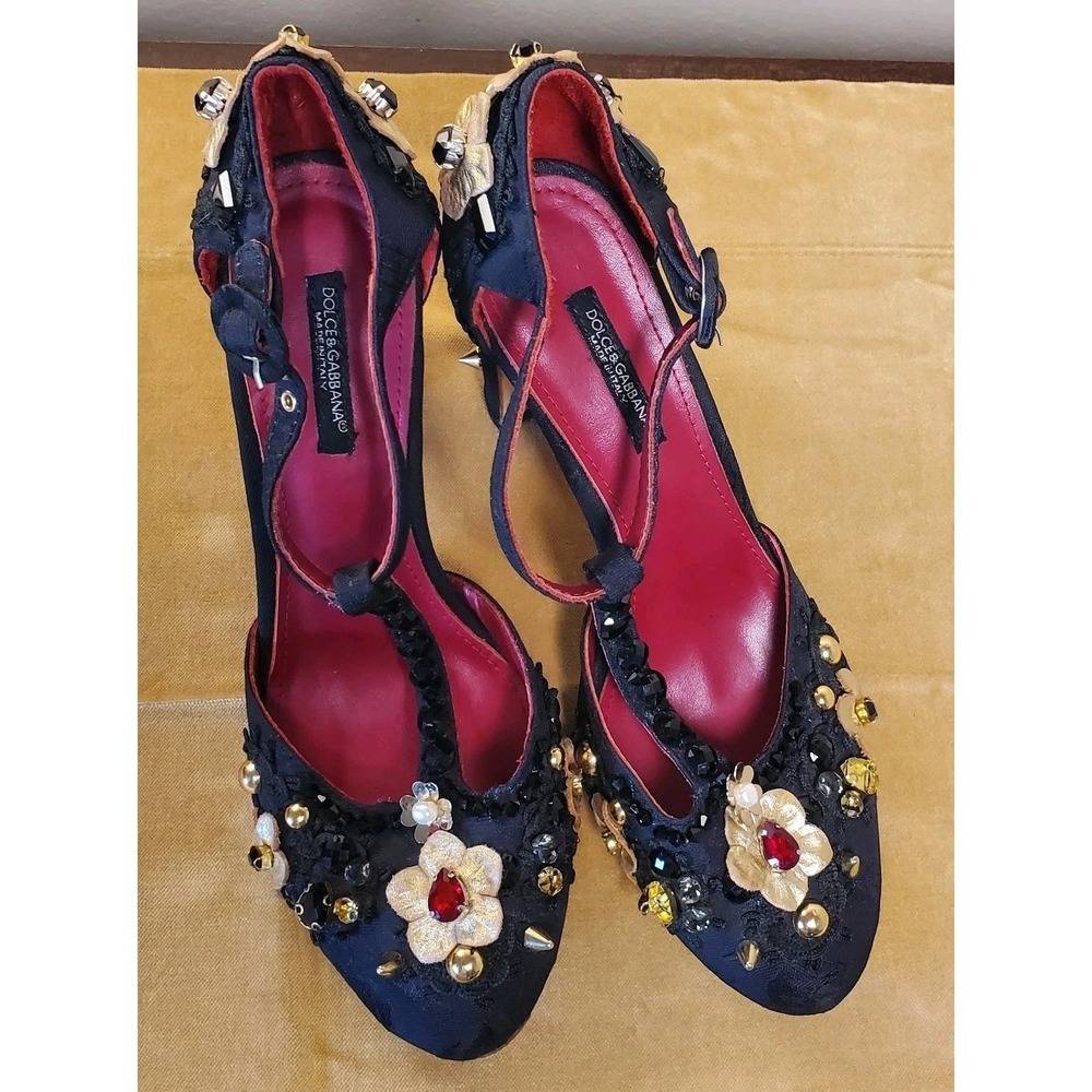 Dolce Gabbana Mary Jane Cloth Embellished Heel Shoes Sz 41 -Resoled Heel Caps - Picture 2 of 16
